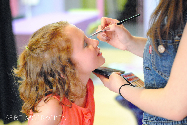birthday girl gets make up at Cutie Patooties