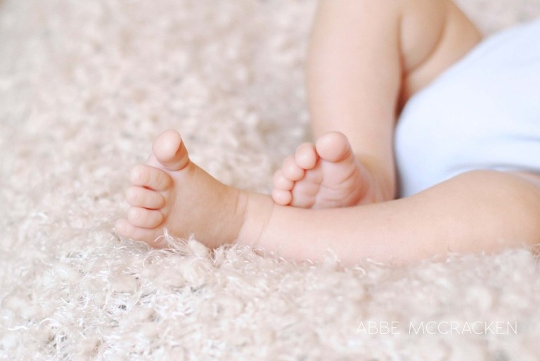 baby toes, little piggies