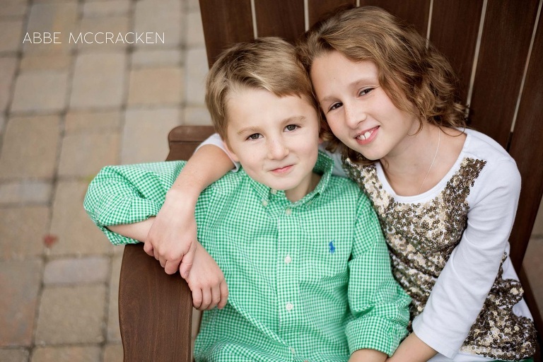 holiday cards - image of siblings