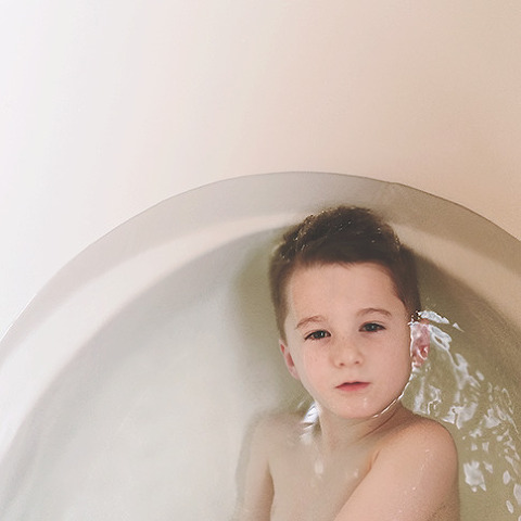 iPhone image - boy in bathtub from photographer Abbe McCracken's Instagram 365