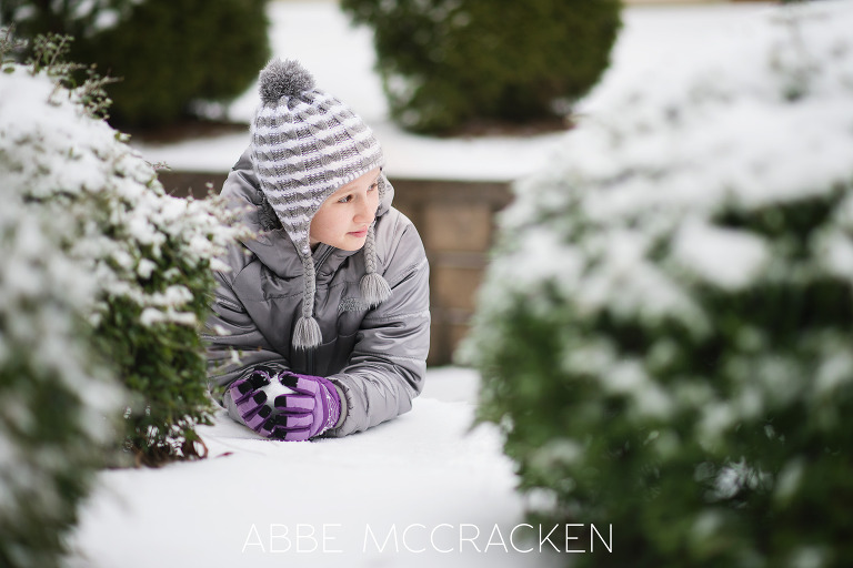 Children playing in the snow | Charlotte NC Children's Photographer Abbe McCracken