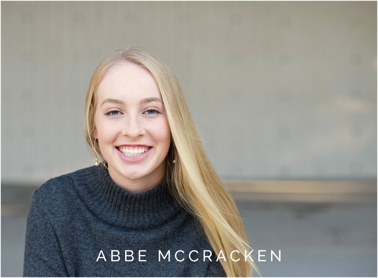 High school senior pictures, gorgeous blonde girl