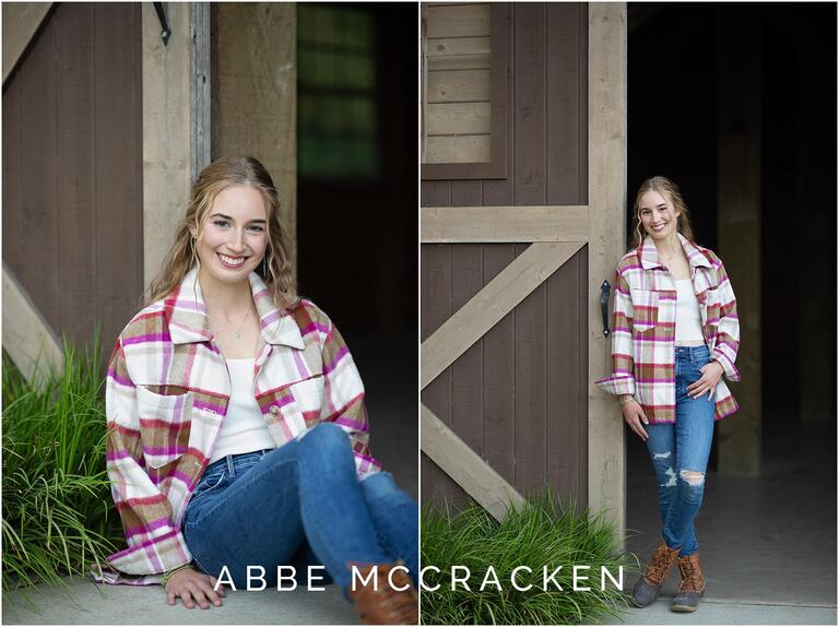 Senior pictures at a barn